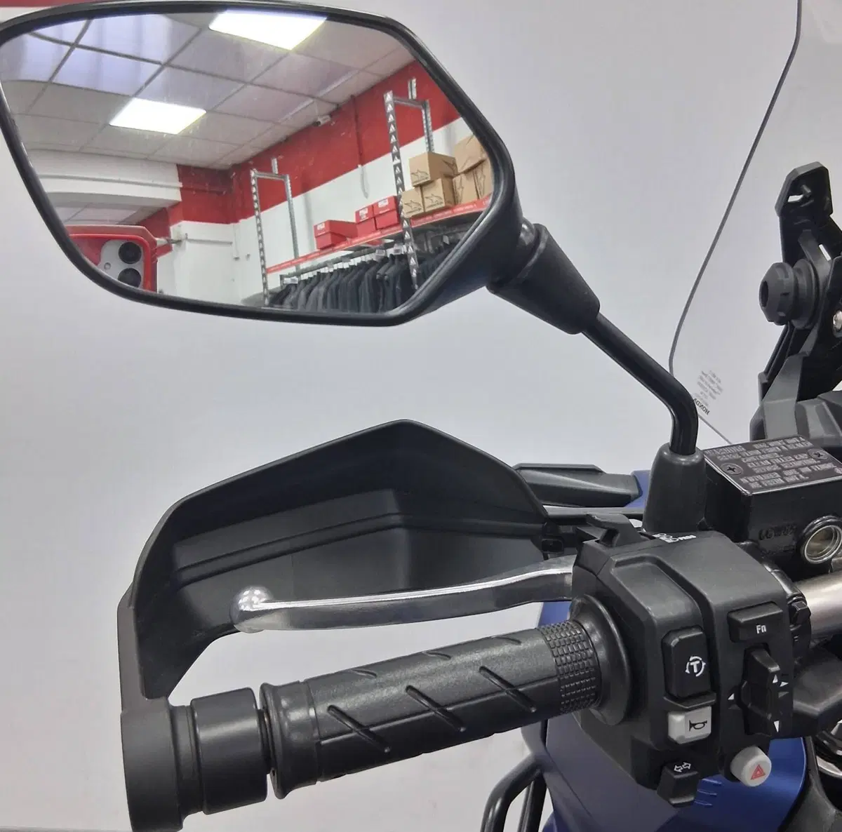 Honda ADV 350 (2022 - 24) (5)