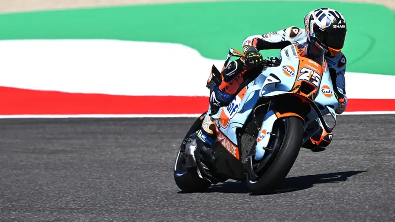 MotoGP 2026. GP d'Italia al Mugello. Sprint: gran vittoria di Raul Fernandez davanti al rivale Jorge Mart&iacute;n, poi Fabio Di Giannantonio [CLASSIFICA]