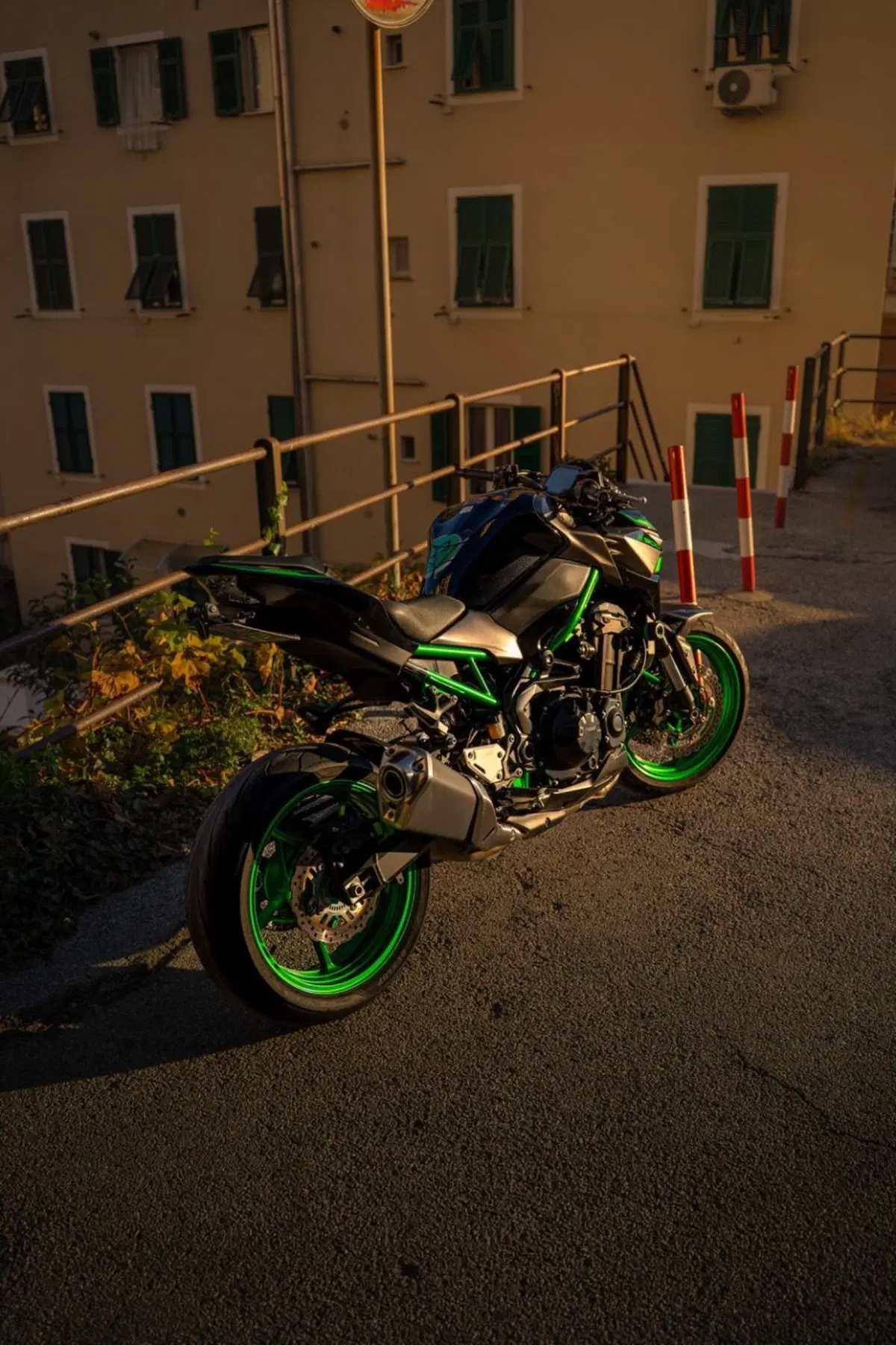 Kawasaki Z 900 A2 (2021 - 24) (14)