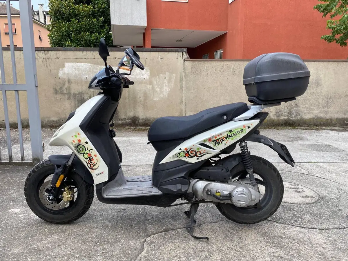 Piaggio Typhoon 50 (2011 - 18)