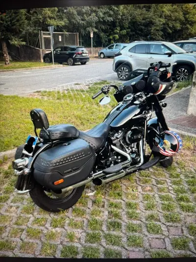 Harley-Davidson 114 Heritage Classic (2018 - 20) - FLHCS usata