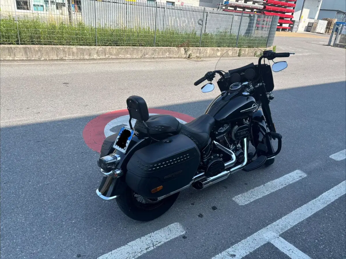 Harley-Davidson 114 Heritage Classic (2018 - 20) - FLHCS (11)