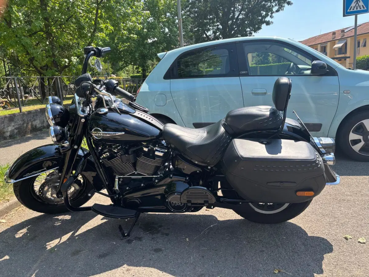Harley-Davidson 114 Heritage Classic (2018 - 20) - FLHCS (15)
