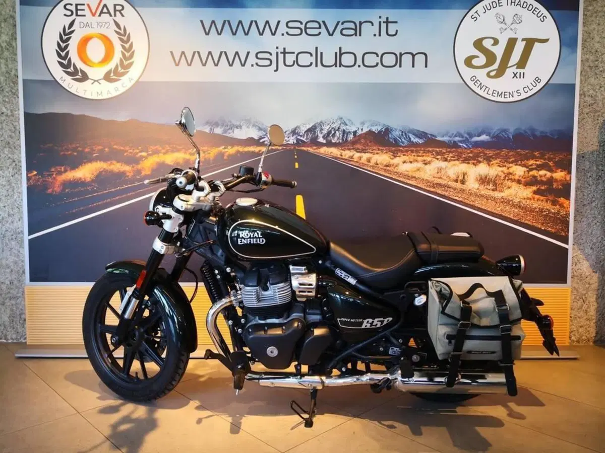 Royal Enfield Super Meteor 650 (2023 - 26) (6)