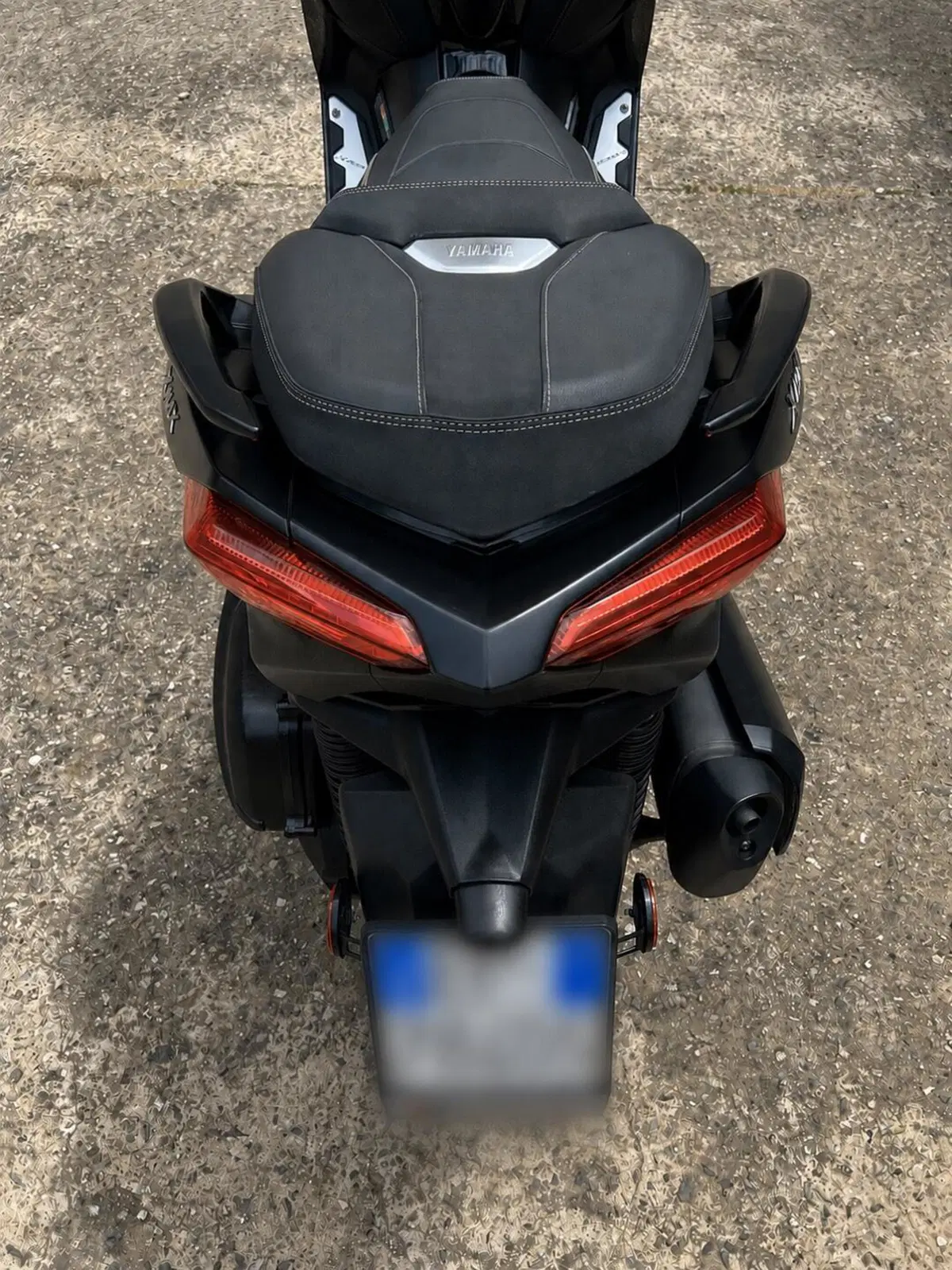 Yamaha X-Max 300 Iron Max (2019 - 20) (4)