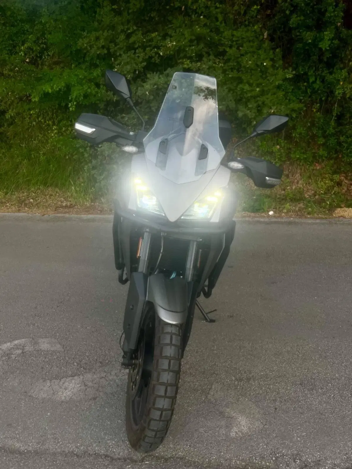 Moto Morini X-Cape 650 (2021 - 26) (5)