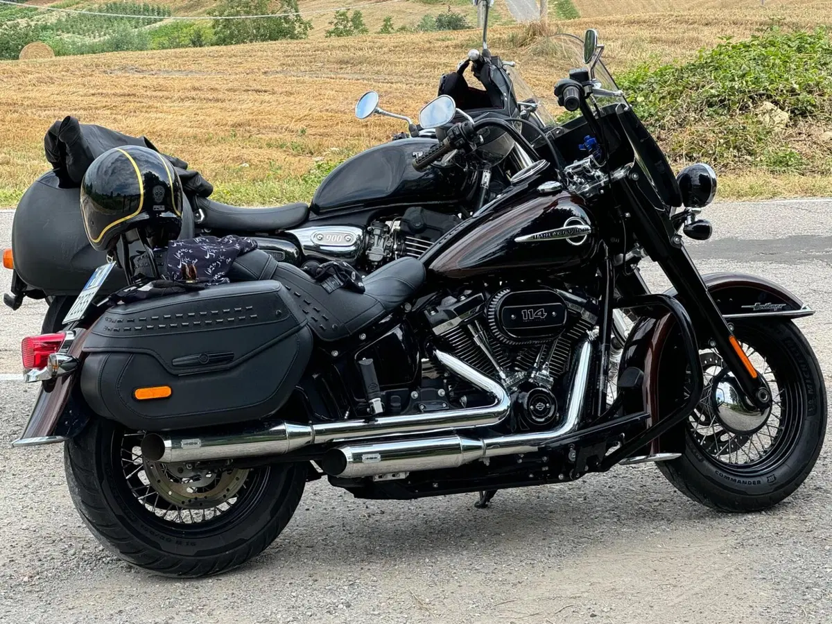 Harley-Davidson 114 Heritage Classic (2018 - 20) - FLHCS