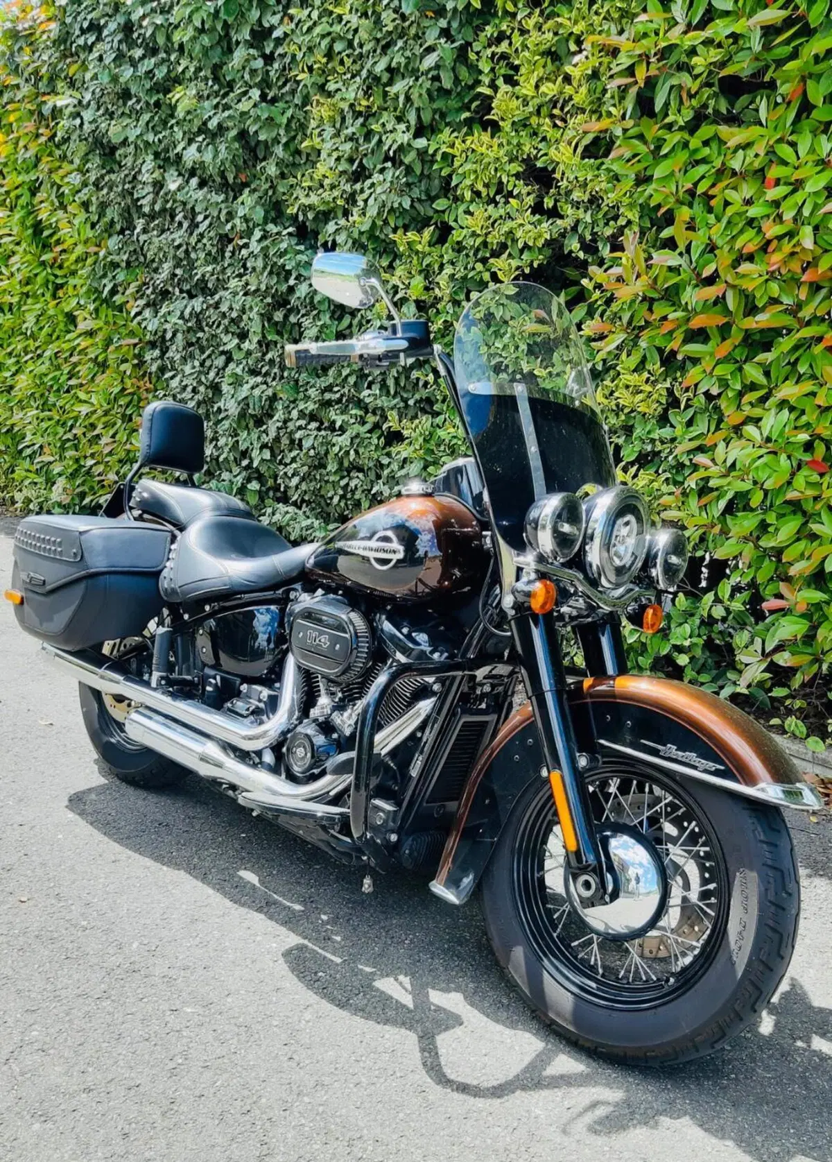 Harley-Davidson 114 Heritage Classic (2018 - 20) - FLHCS (2)