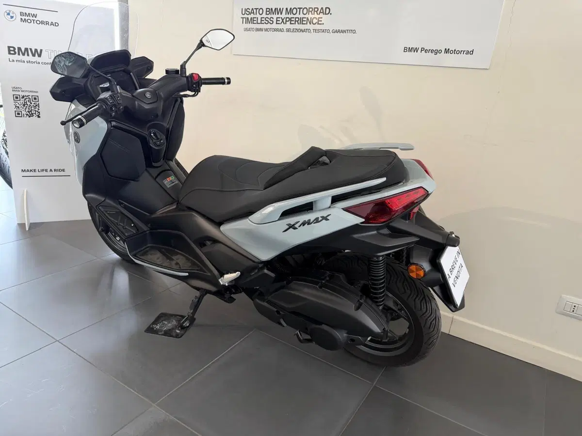 Yamaha X-Max 125 Tech Max+ (2025 - 26) (8)