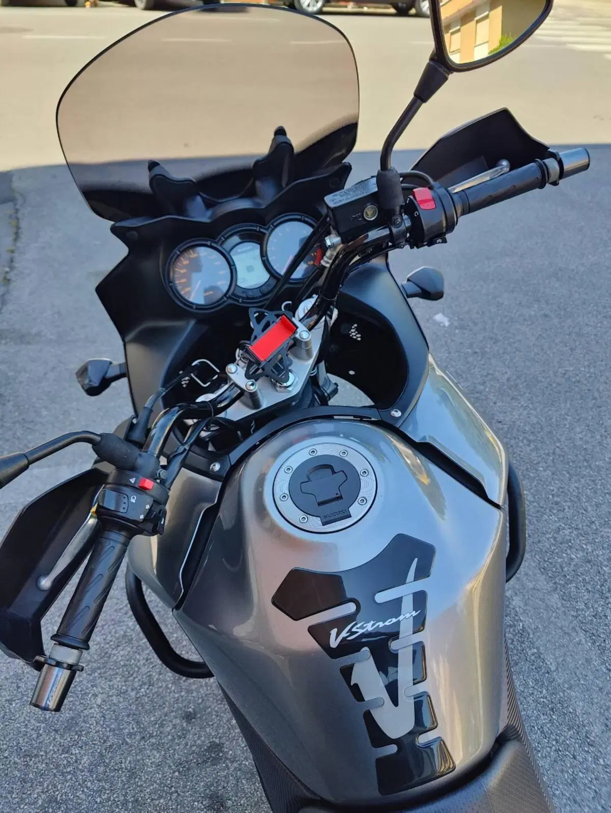 Suzuki V-Strom 650 (2008 - 11) (5)