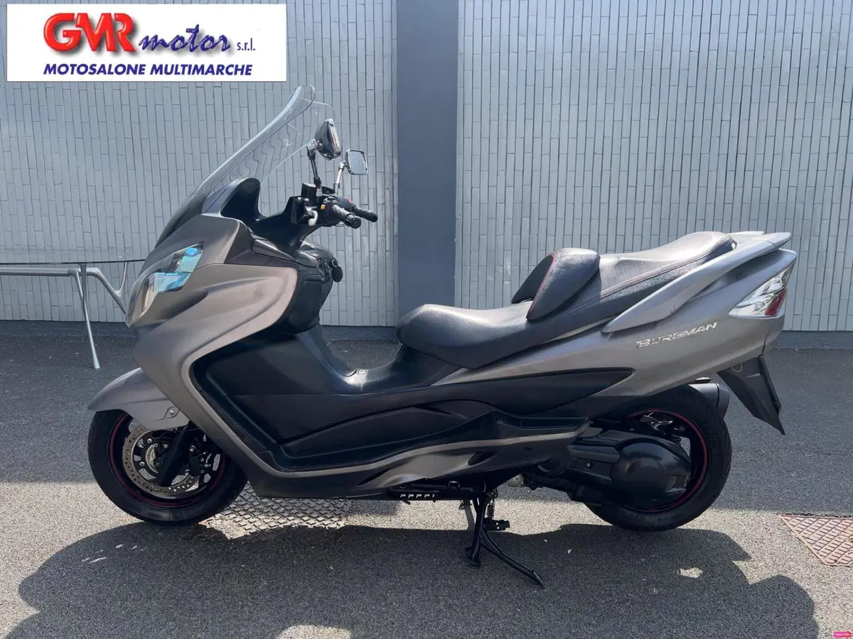 Suzuki Burgman AN 400 Lux ABS (2012 - 17)