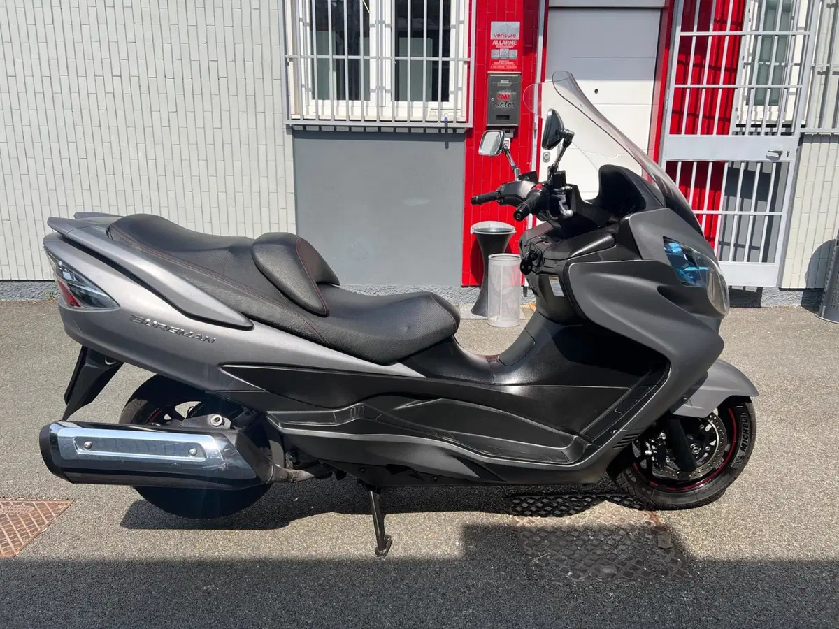 Suzuki Burgman AN 400 Lux ABS (2012 - 17) (2)