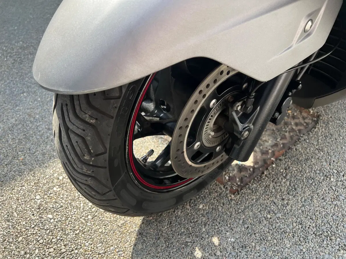 Suzuki Burgman AN 400 Lux ABS (2012 - 17) (15)