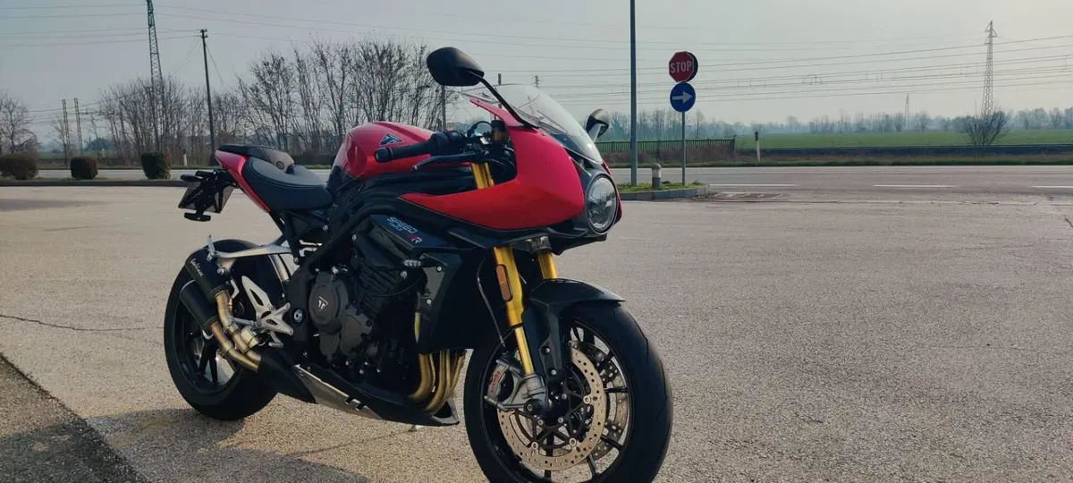 Triumph Speed Triple 1200 RR (2022 - 26) (4)