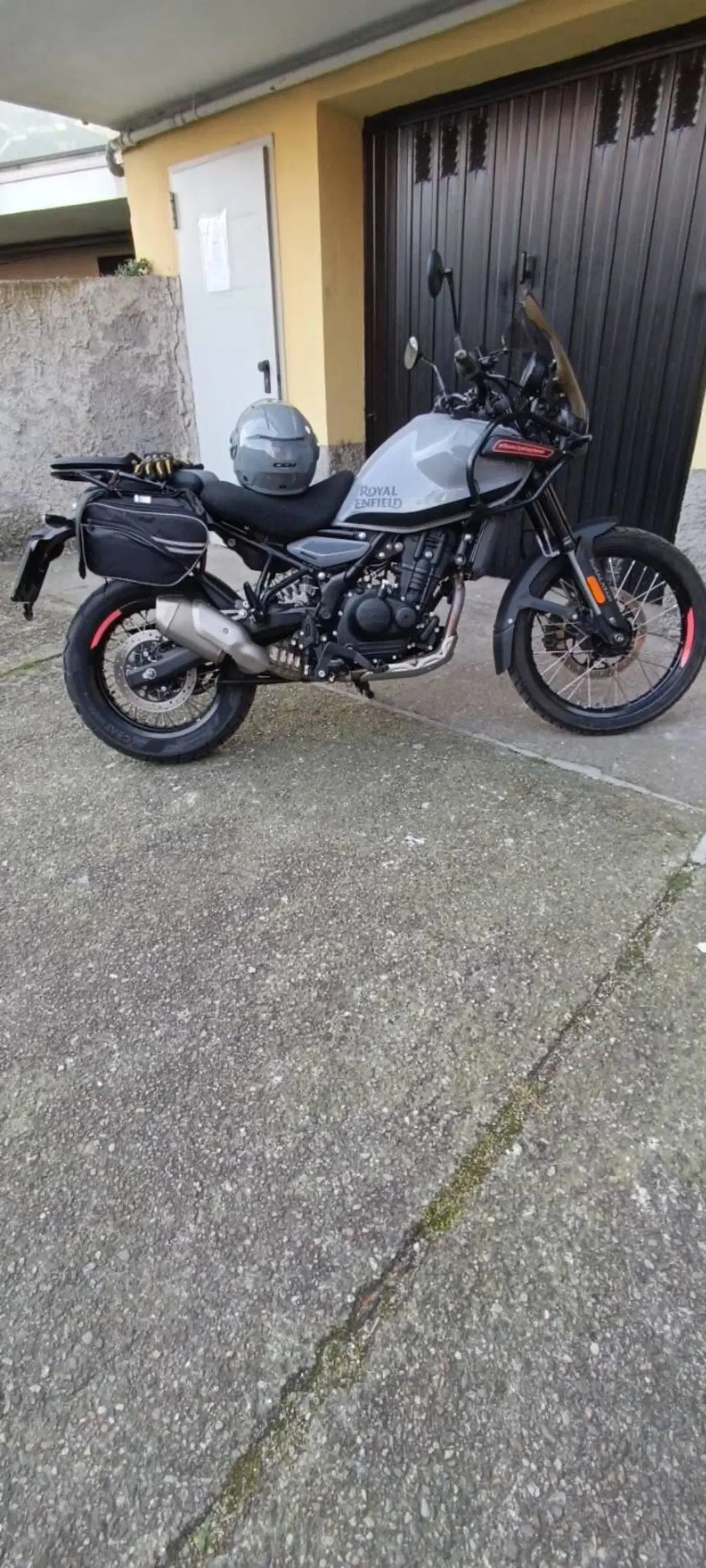 Royal Enfield Himalayan 450 (2024 - 26) (6)
