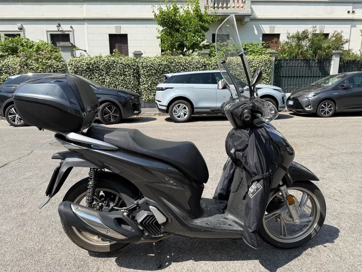 Honda SH 125i (2020 - 23) (2)