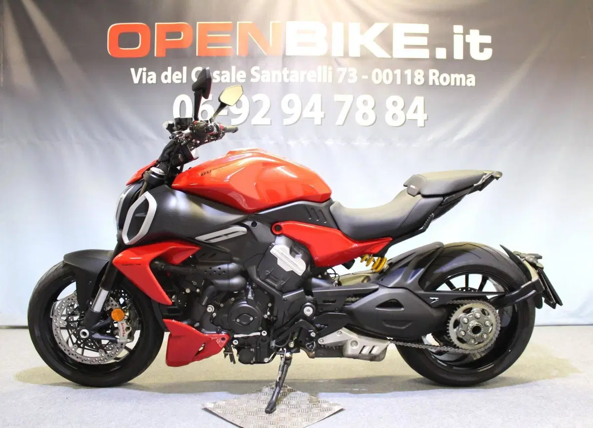 Ducati Diavel V4 (2023 - 26) (2)