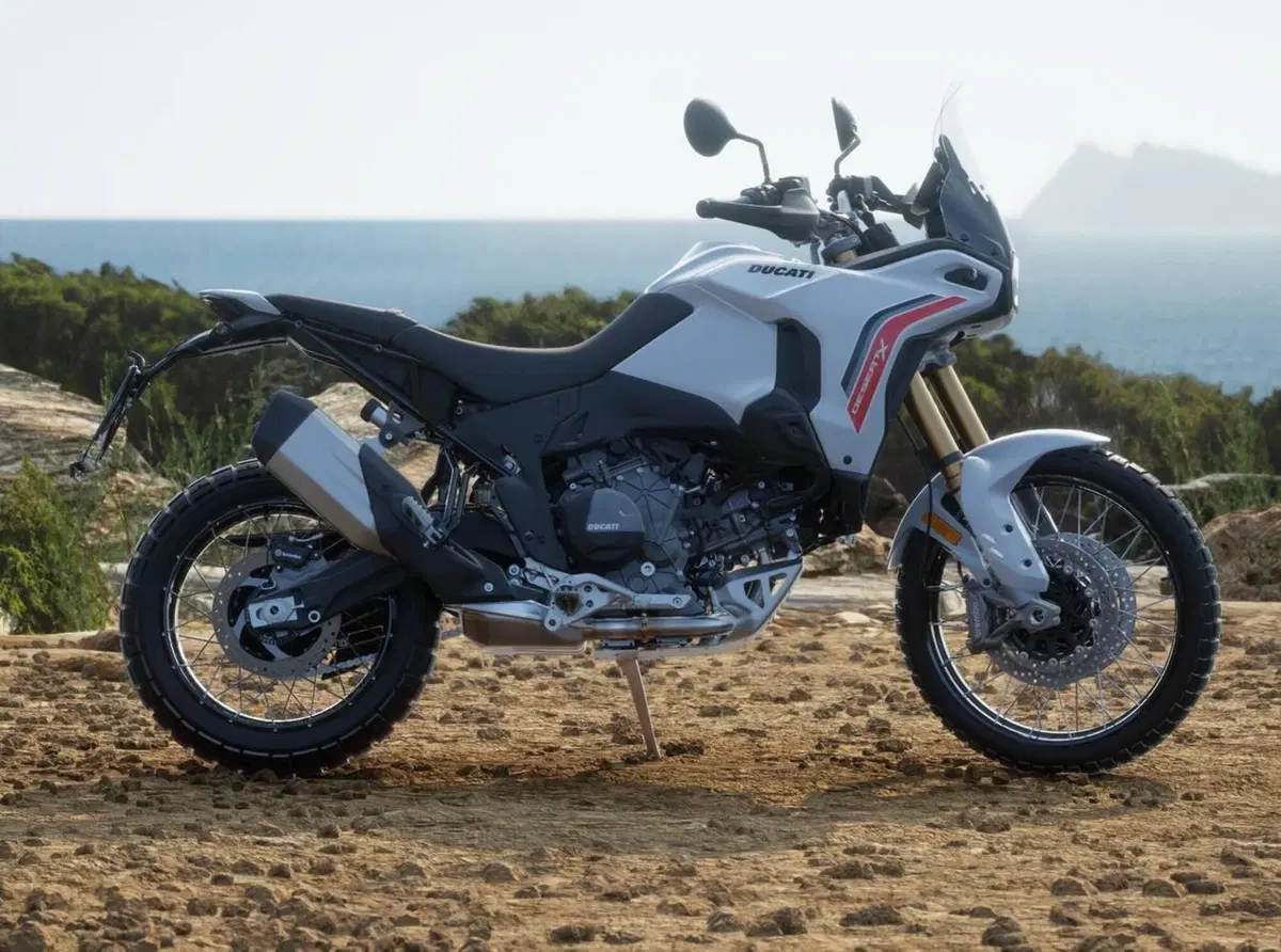 Ducati DesertX (2026)