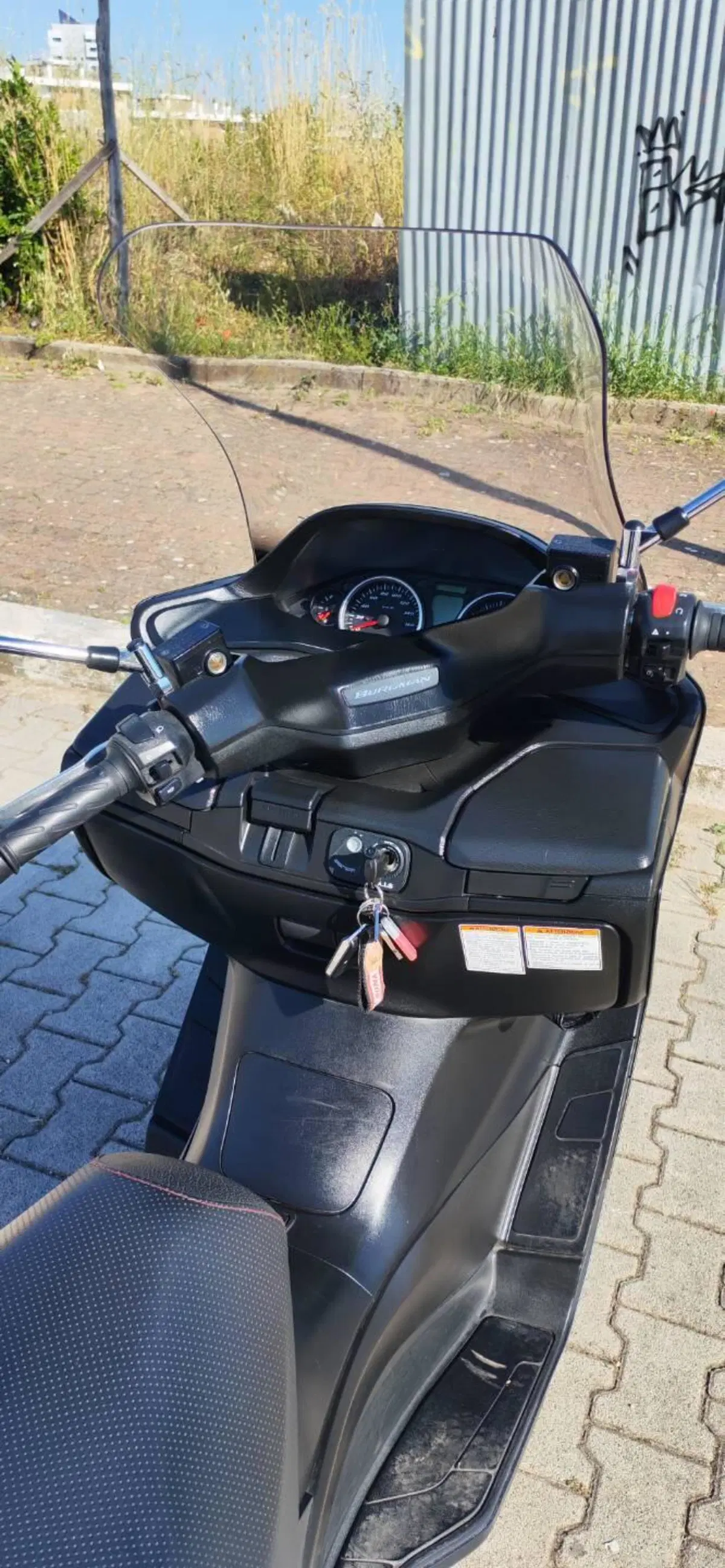 Suzuki Burgman AN 400 Lux (2012 - 16) (11)