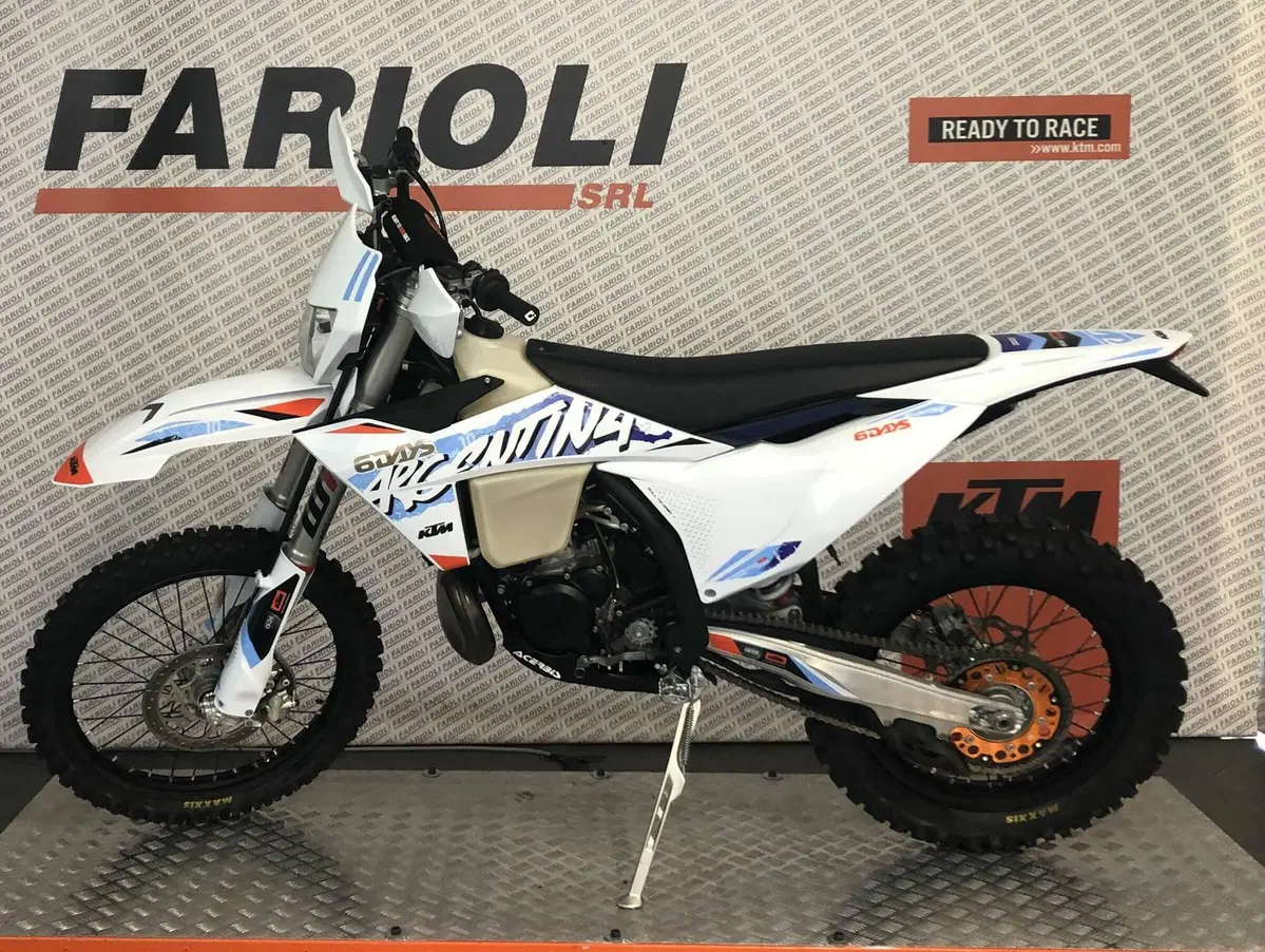 KTM 300 EXC TBI (2024) (15)