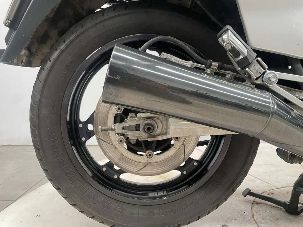 Honda VF 1000 F2 (1985 - 87) (7)