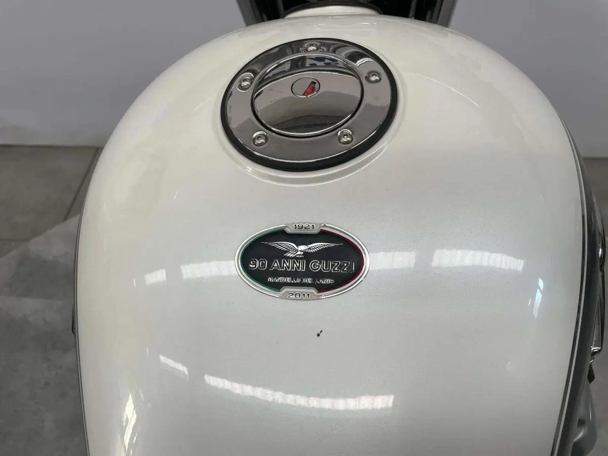 Moto Guzzi Bellagio (2007 - 14) (11)