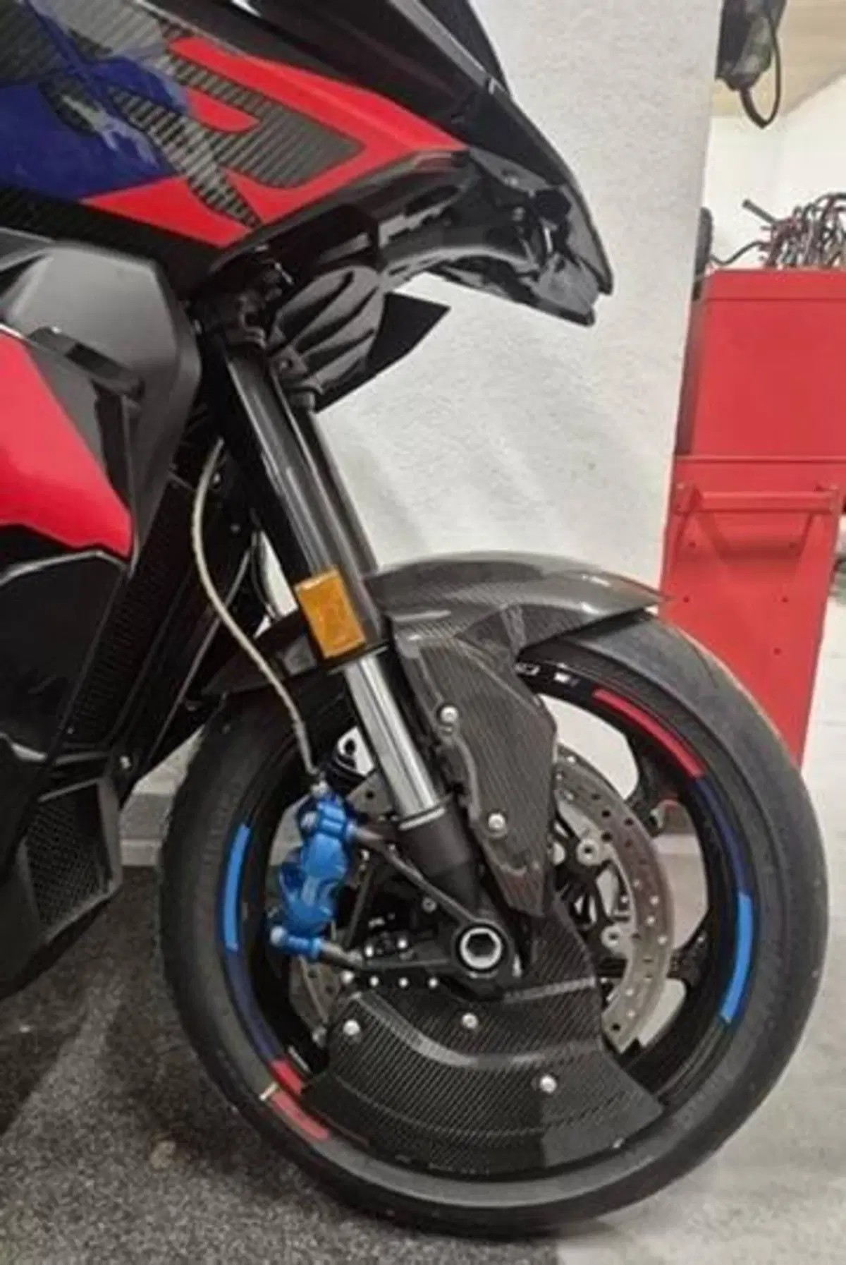 Bmw M 1000 XR (2024 - 26) (4)