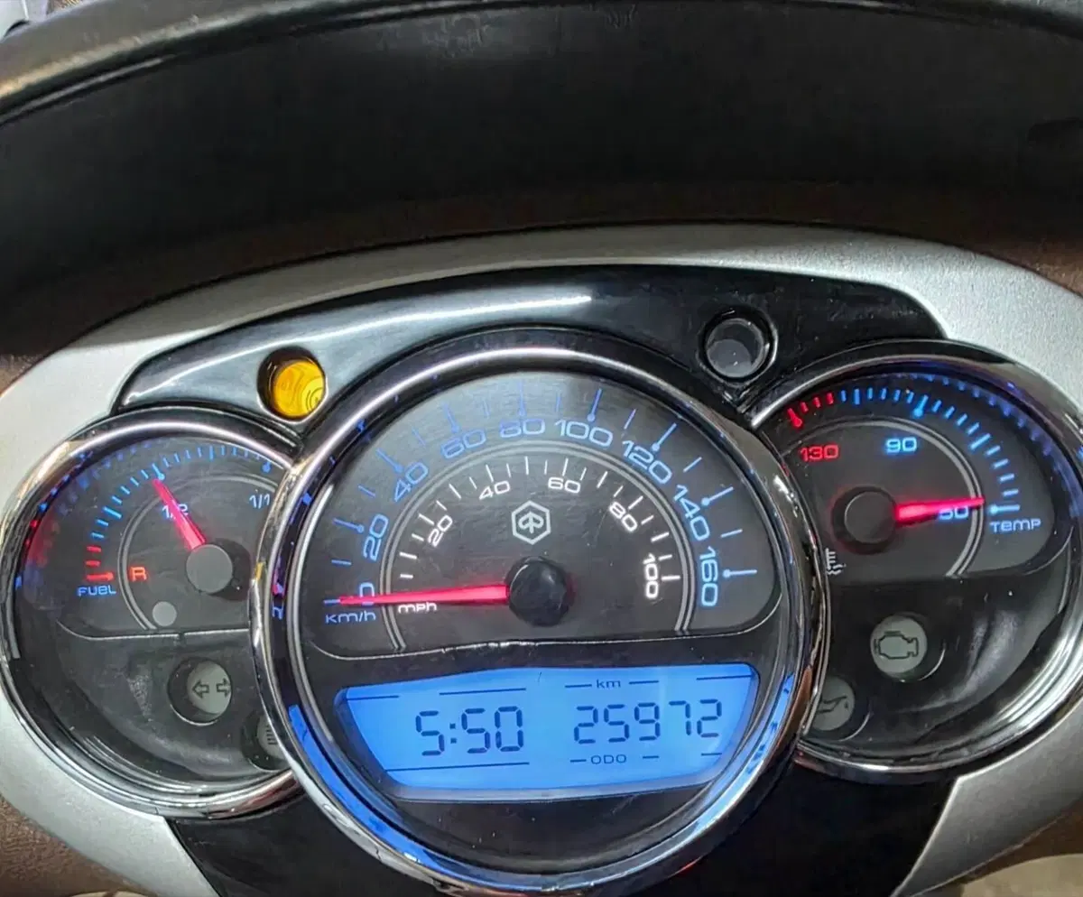 Piaggio Beverly 300 i.e. ABS-ASR (2016 - 20) (2)