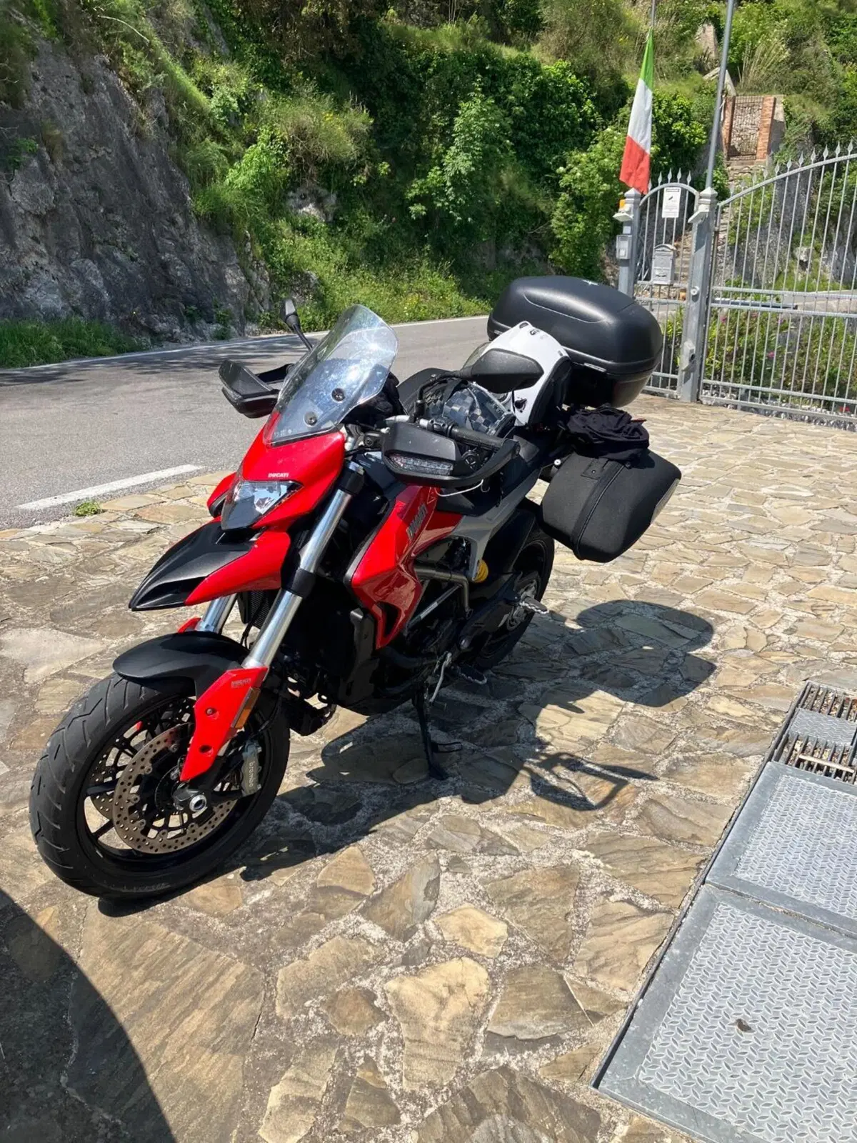 Ducati Hyperstrada 939 (2016 - 18) (4)