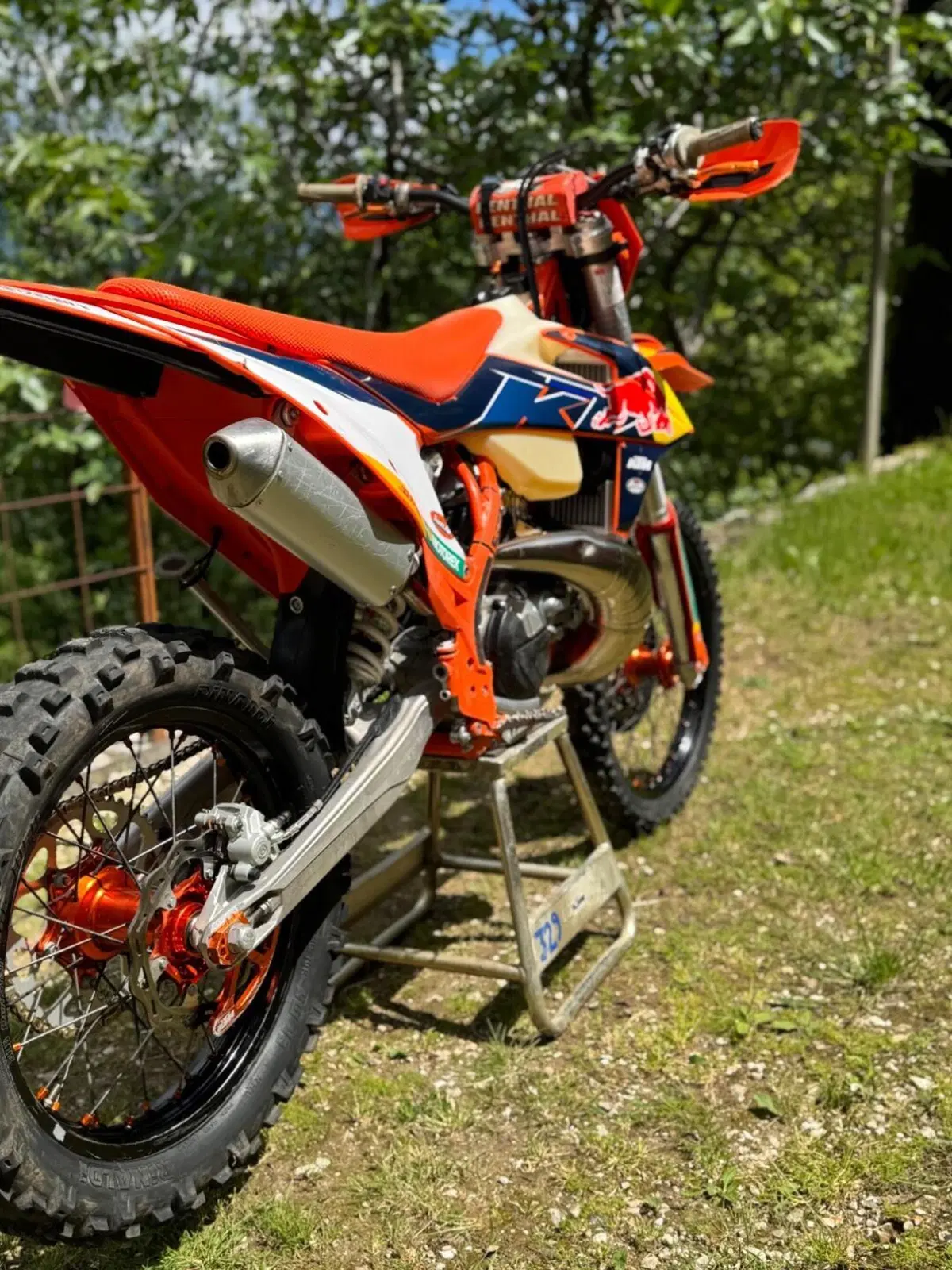 KTM 250 EXC TPI (2023) (4)