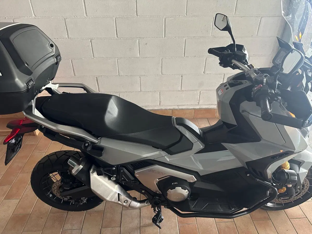 Honda X-ADV 750 DCT Travel (2021 - 24) (8)