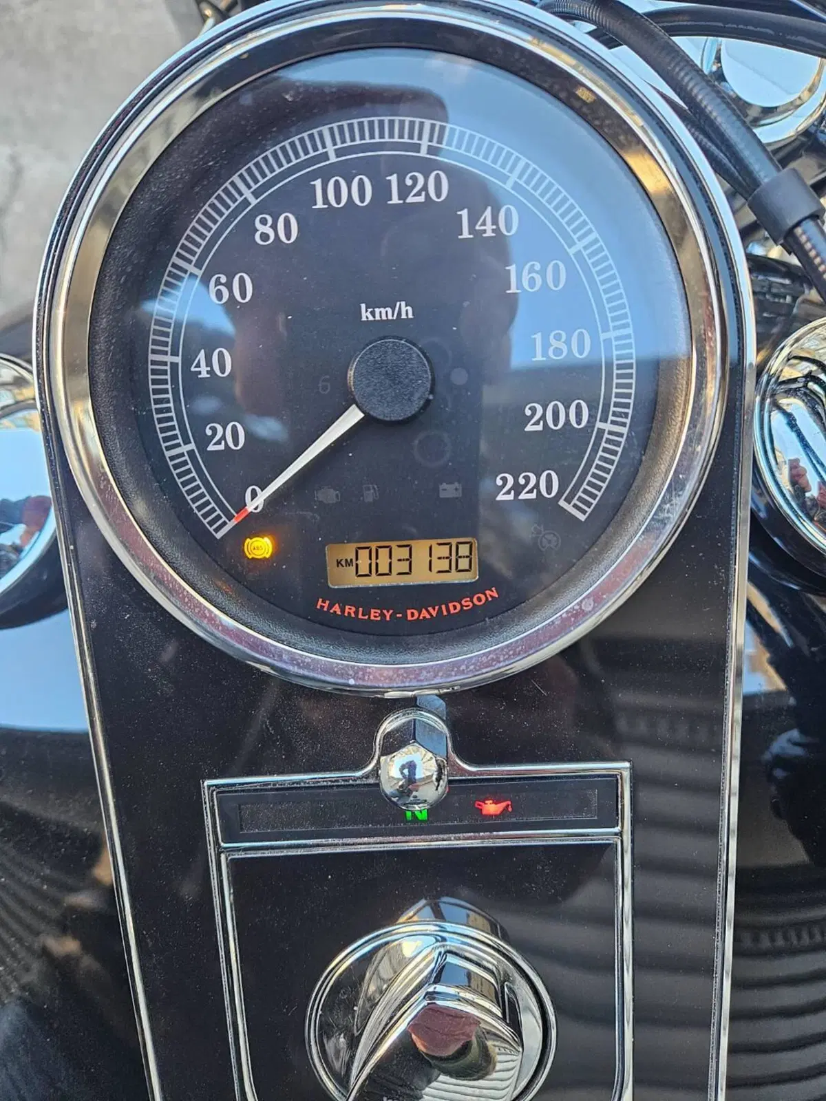 Harley-Davidson 1690 Deluxe ABS (2011 - 16) - FLSTN (6)