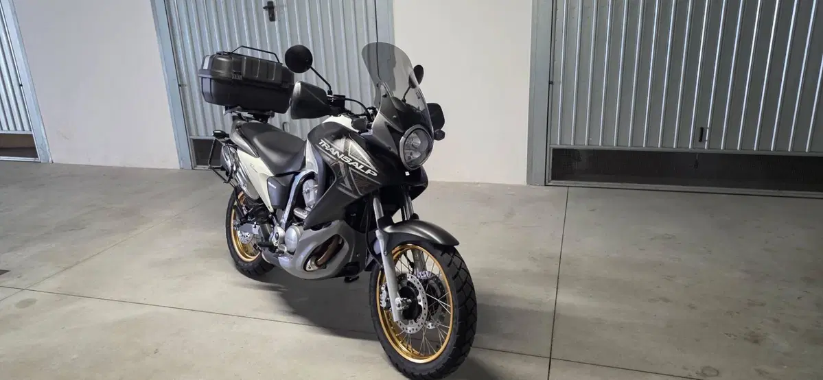 Honda Transalp XL 700 V (2007 - 2013) (9)
