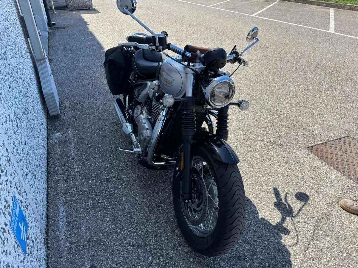 Triumph Bonneville Speedmaster 1200 Icon Edition (2025 - 26) (6)