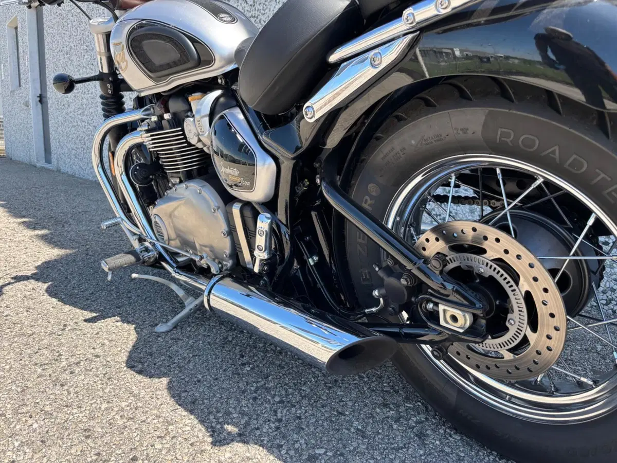 Triumph Bonneville Speedmaster 1200 Icon Edition (2025 - 26) (8)