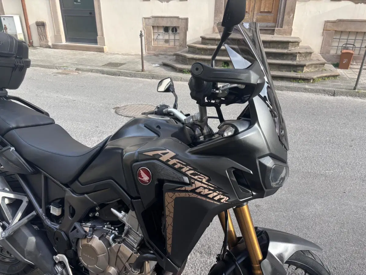Honda Africa Twin CRF 1000L ABS (2016 - 17) (4)