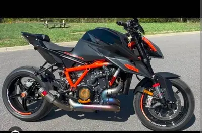 KTM 1290 Super Duke R (2021) usata
