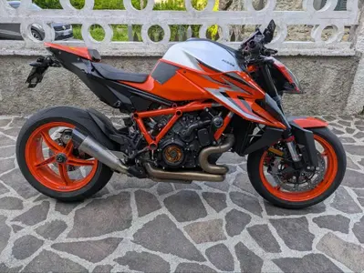 KTM 1290 Super Duke R (2022 - 23) usata