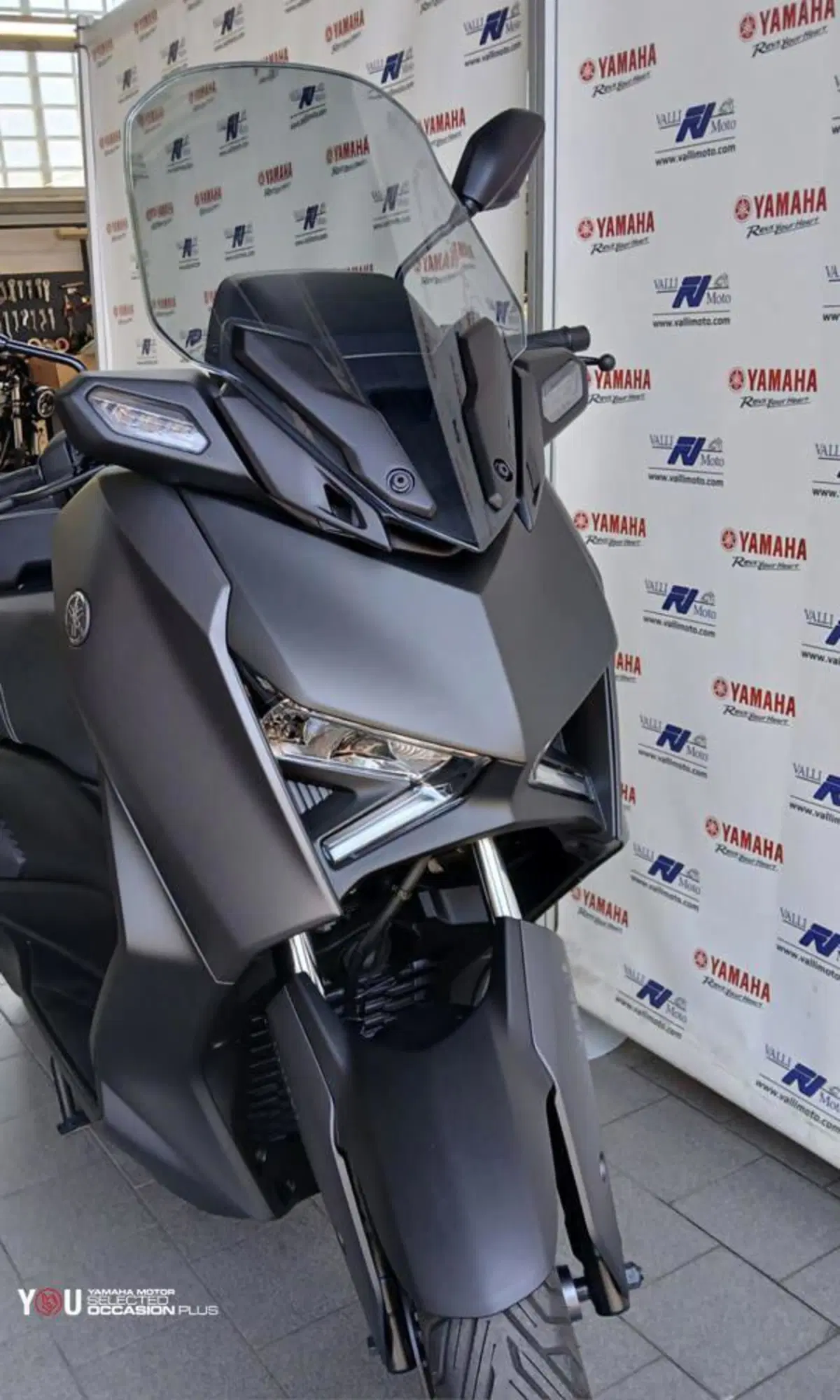 Yamaha X-Max 300 (2021 - 24) (4)