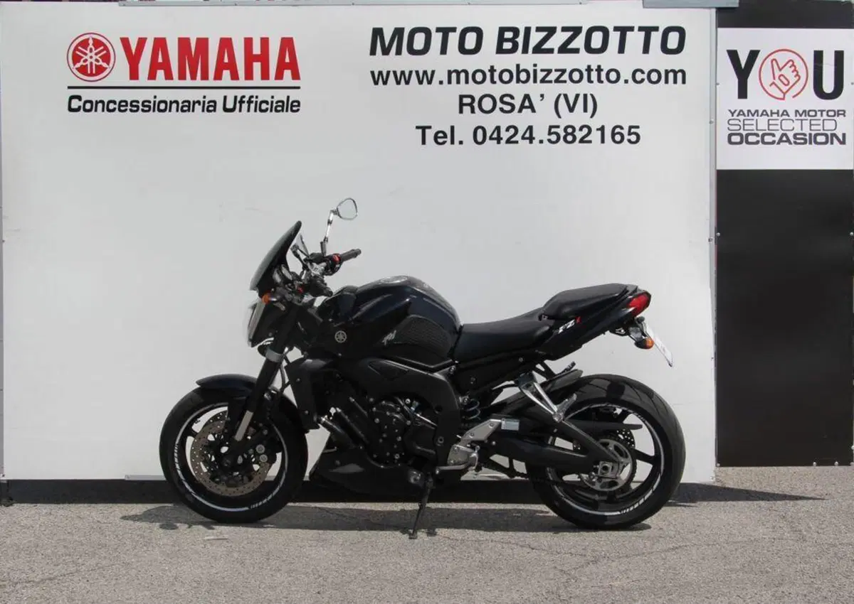 Yamaha FZ1 (2006 - 16) (2)