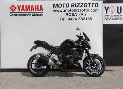 Yamaha FZ1 (2006 - 16) usata