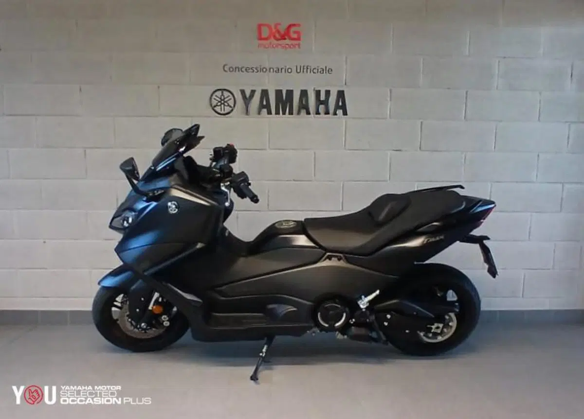 Yamaha T-Max 560 (2025 - 26) (4)