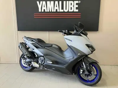 Yamaha T-Max 560 (2020 - 21) usata