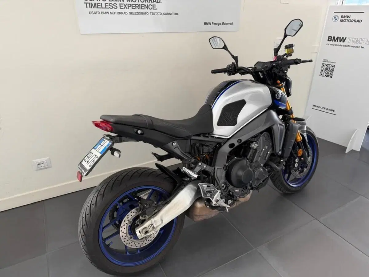 Yamaha MT-09 SP (2021 - 23) (3)