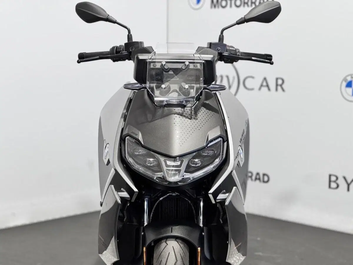 Bmw CE 04 (2021 - 25) (7)