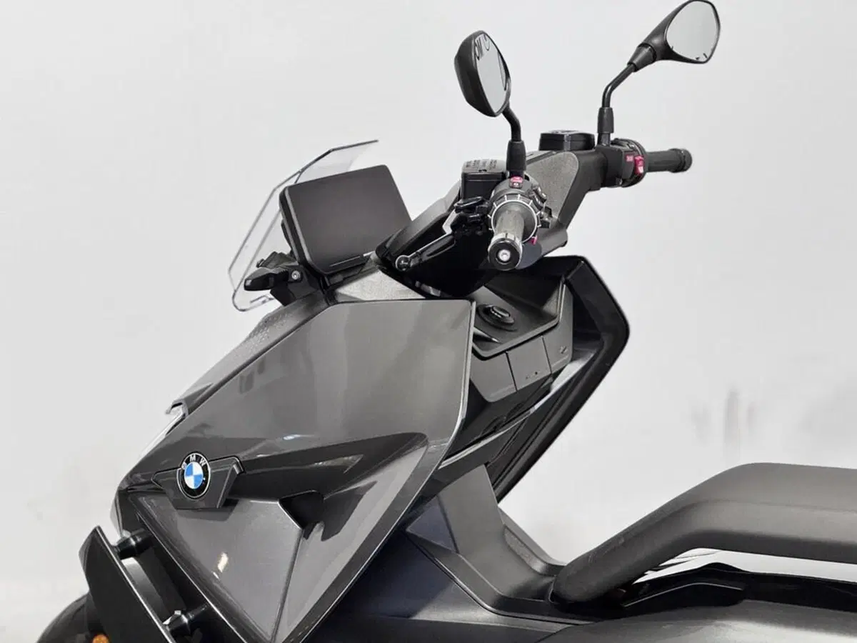 Bmw CE 04 (2021 - 25) (4)