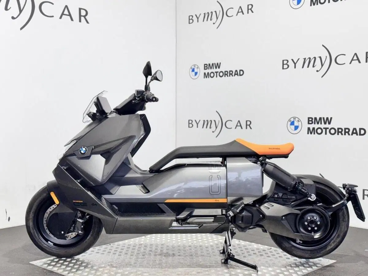 Bmw CE 04 (2021 - 25) (2)