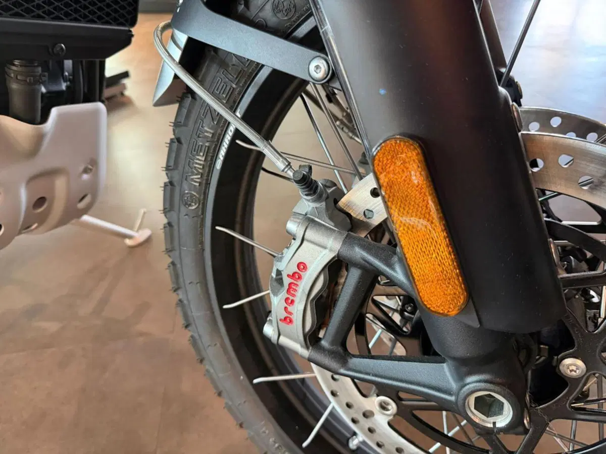 Triumph Scrambler 1200 XE (2026) (8)