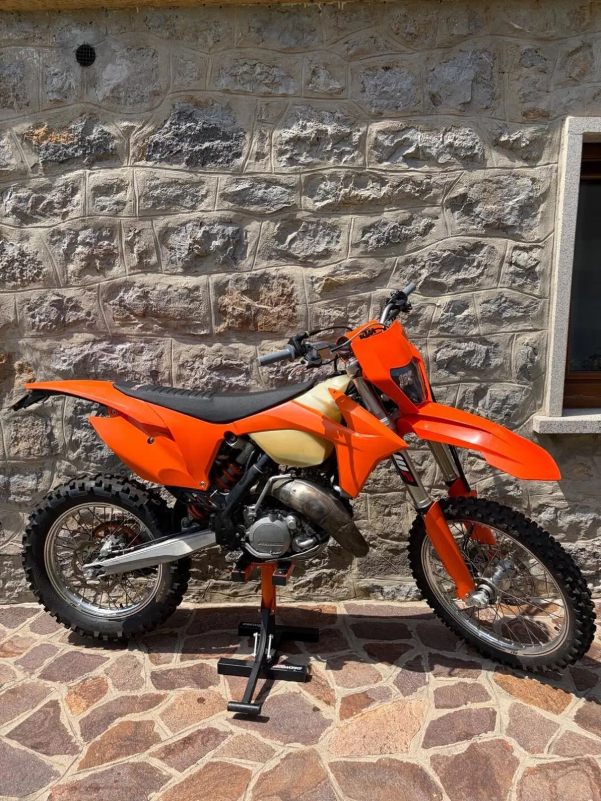 KTM 125 EXC (2012) (6)