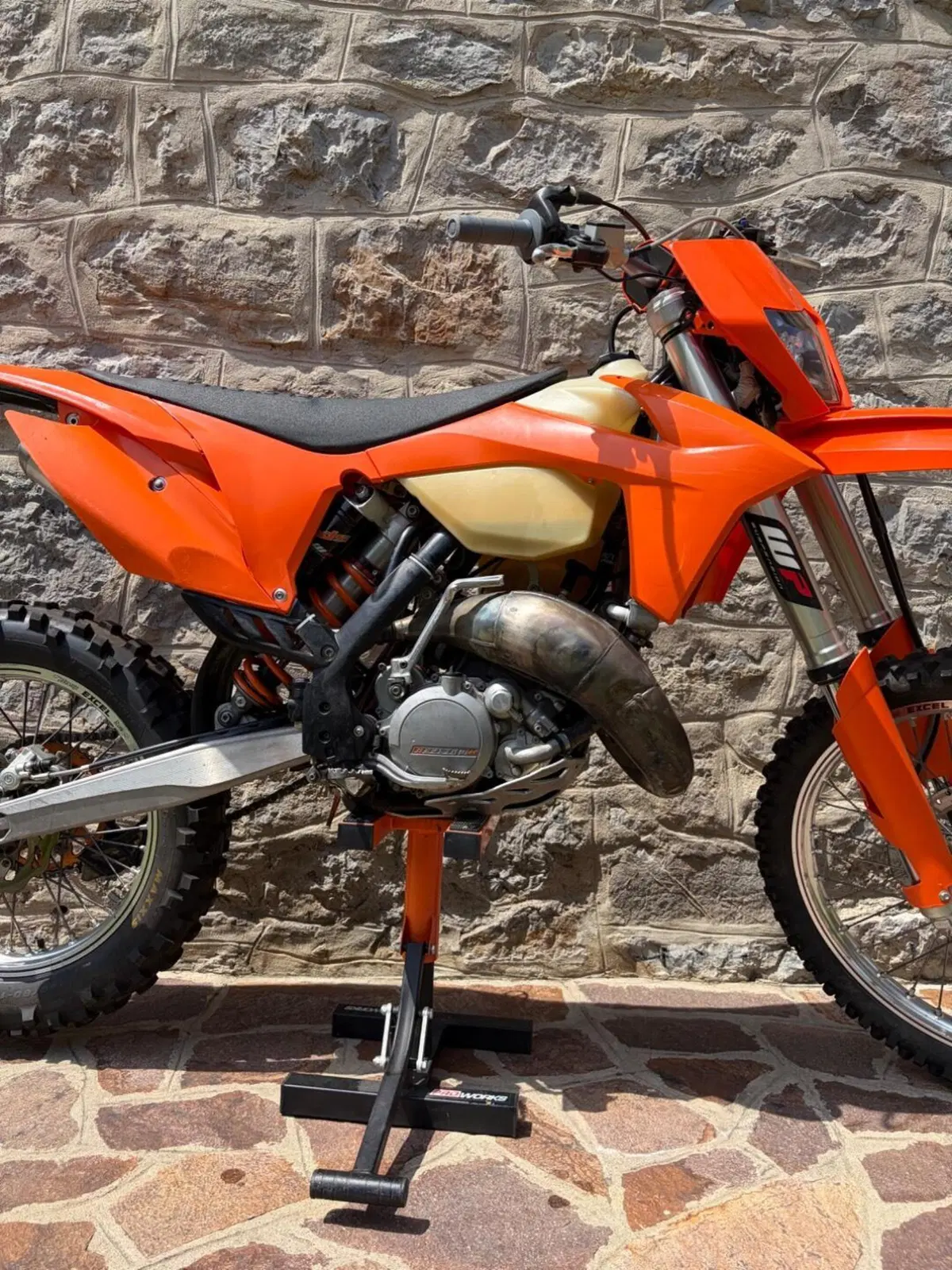 KTM 125 EXC (2012) (7)